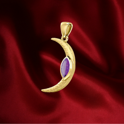 The Crescent Moon: A Universal Symbol of Transformation