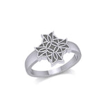 TR620 Celtic Knot - Jewelry