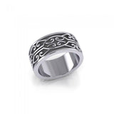 Modern Celtic Silver Ring TRI670